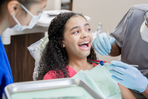 Best Dentist Open Late Near Me  in League City, TX